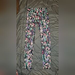 Fabletics Womens Salar Leggings Xxs Floral Cropped New